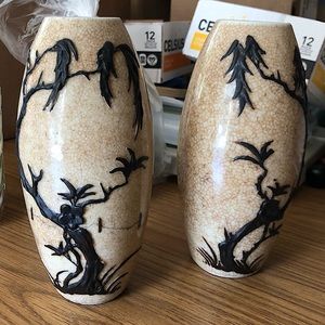 Asian oriental Chinese art vase décor vintage OBO 8 inches tall antique